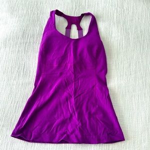 Workout top with built in bra